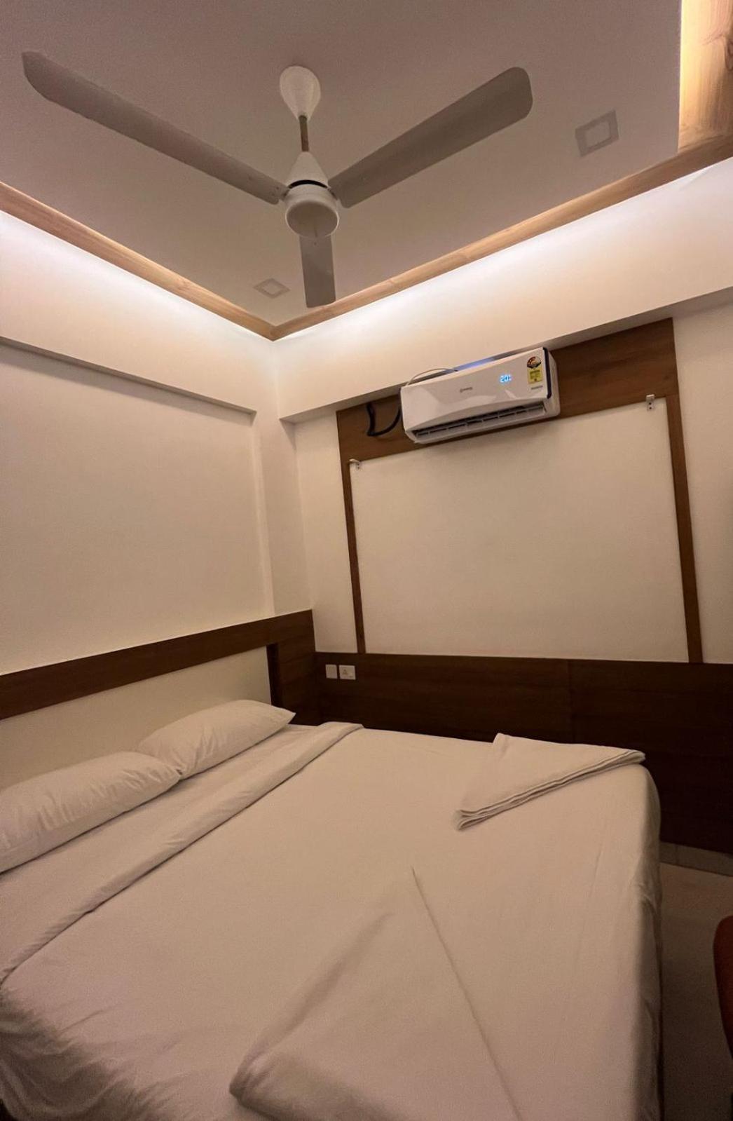 Welcome Hotels Thrissur Exterior foto